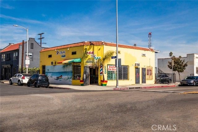 1425 W Jefferson, Los Angeles, CA 90007