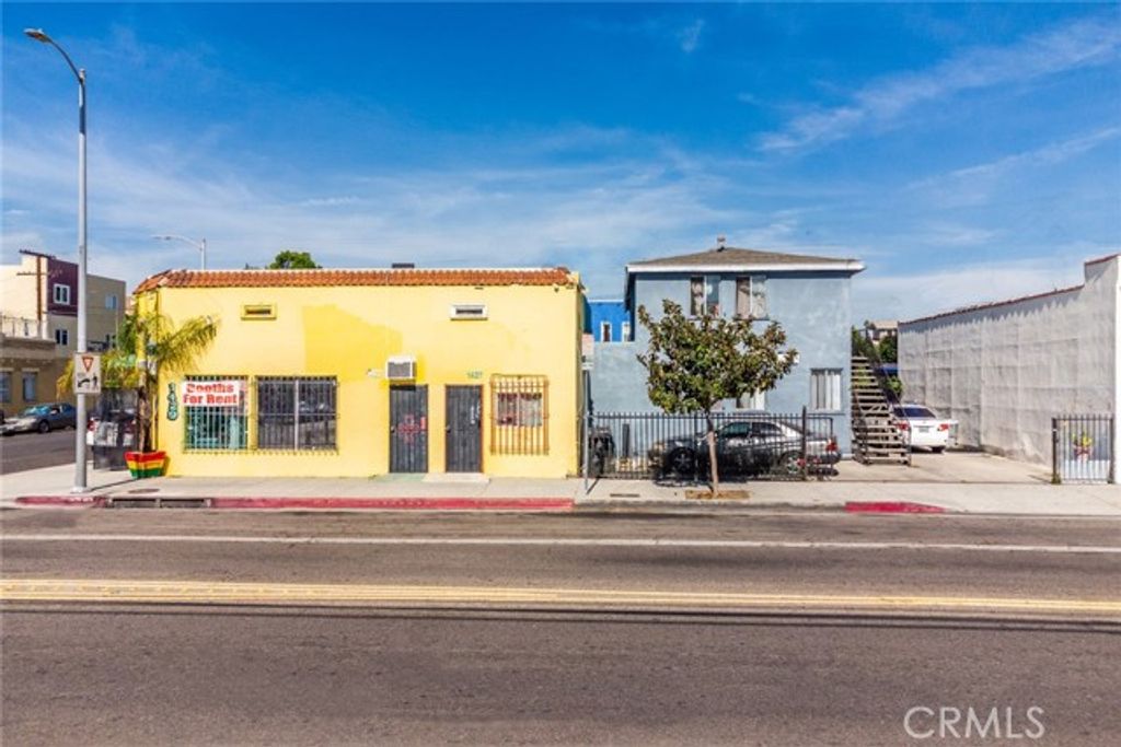 1425 W Jefferson, Los Angeles, CA 90007