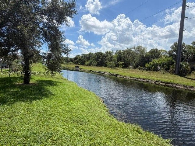 1751 NW 75th Ave 303, Plantation, FL 33313