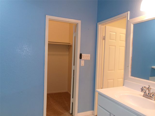 1519 S Highway 67 Road, Cedar Hill, TX 75104