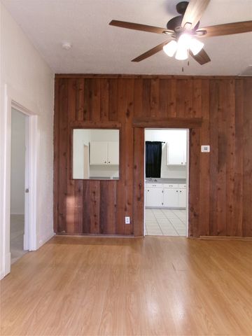 1519 S Highway 67 Road, Cedar Hill, TX 75104