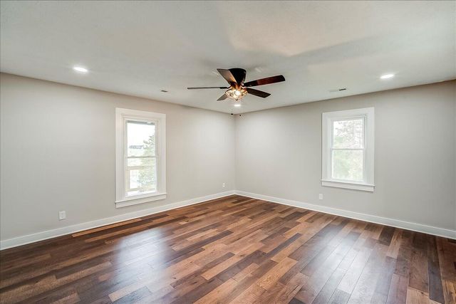 535 Twin Lakes Drive, Lancaster, KY 40444