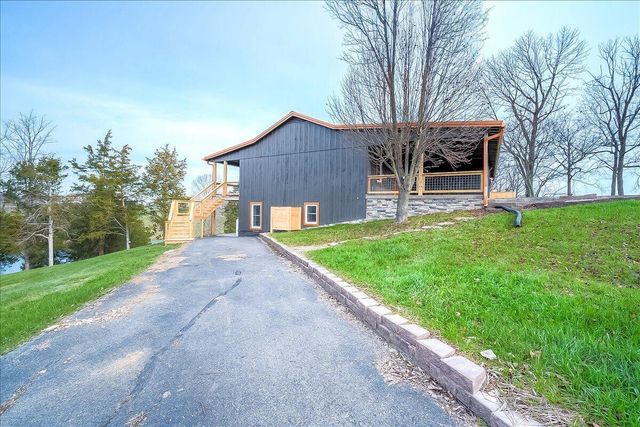 535 Twin Lakes Drive, Lancaster, KY 40444