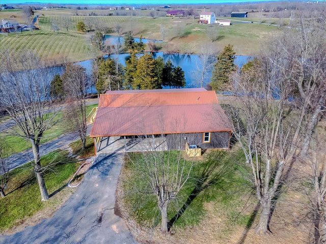 535 Twin Lakes Drive, Lancaster, KY 40444