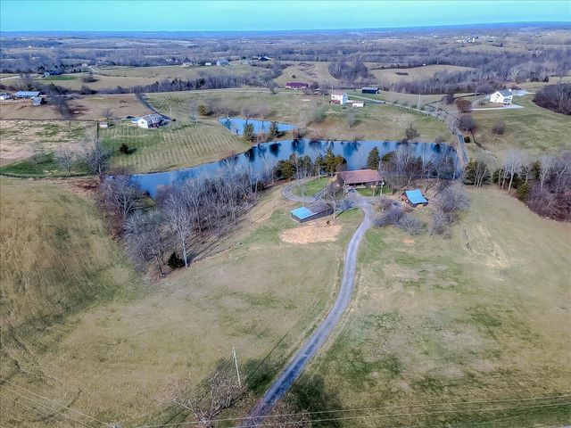 535 Twin Lakes Drive, Lancaster, KY 40444