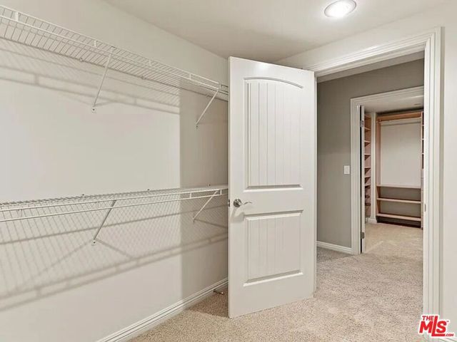 1810 S Barrington Avenue 5, Los Angeles, CA 90025