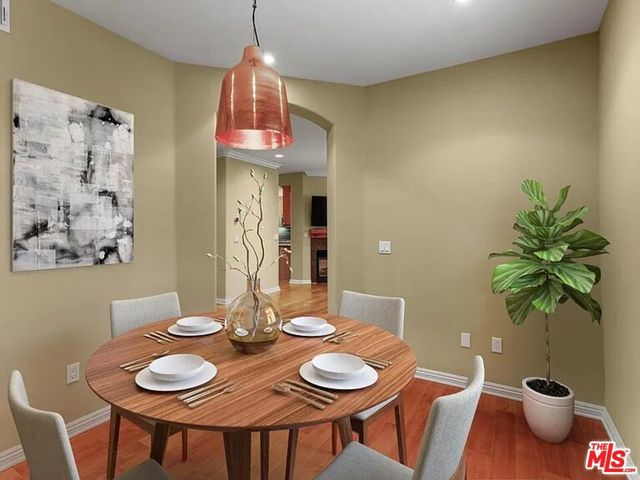 1810 S Barrington Avenue 5, Los Angeles, CA 90025