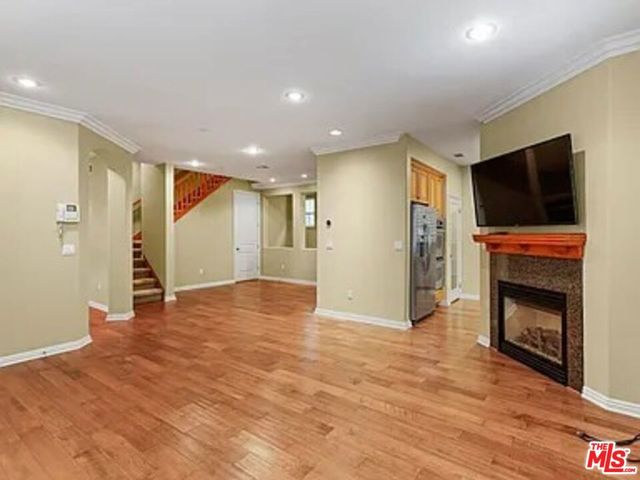 1810 S Barrington Avenue 5, Los Angeles, CA 90025