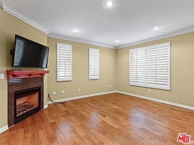 1810 S Barrington Avenue 5, Los Angeles, CA 90025