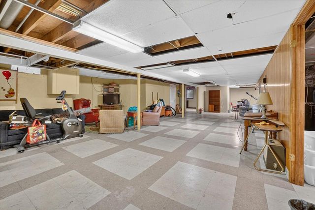 507 Apache Drive, Janesville, WI 53545
