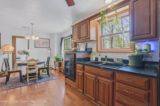 18 Elizabeth Drive, Tivoli, NY 12583