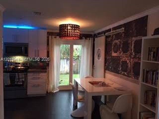 11400 NE 4 Ave 2, Miami, FL 33161