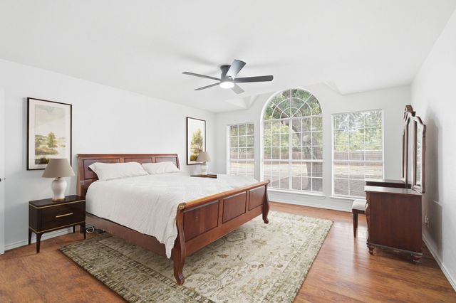 227 N Hopson Street, Van Alstyne, TX 75495