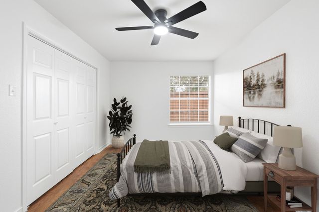 227 N Hopson Street, Van Alstyne, TX 75495
