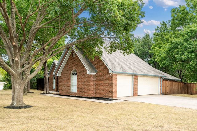 227 N Hopson Street, Van Alstyne, TX 75495