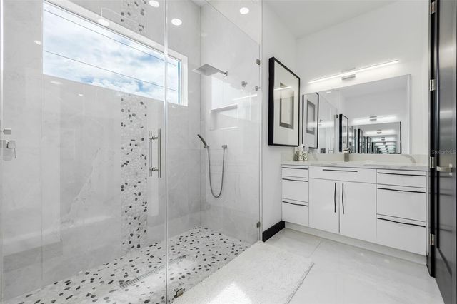 1202 SW 11TH PLACE, Cape Coral, FL 33991