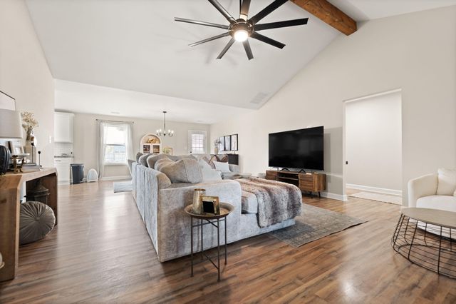 266 Lone Oak Drive, Somerset, KY 42503