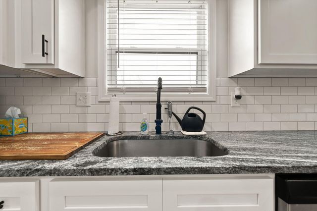 266 Lone Oak Drive, Somerset, KY 42503