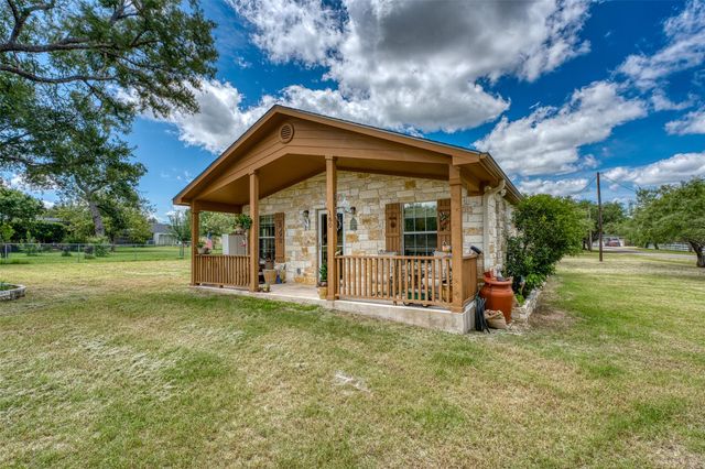 160 County Road 141, Burnet, TX 78611