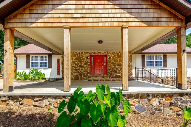 313 Snead Drive, Fairfield Bay, AR 72088