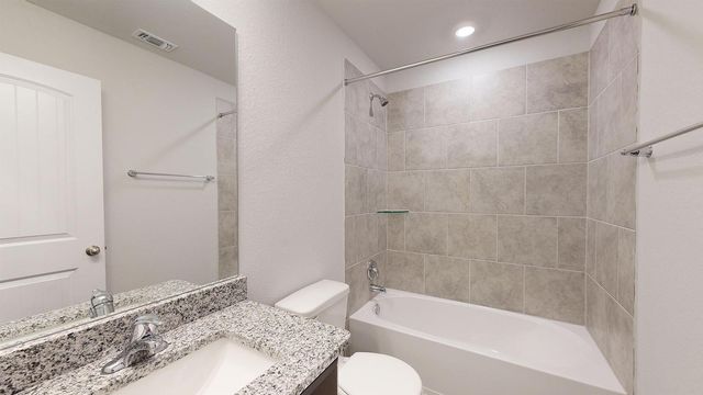 305 Creekfall RD, Burnet, TX 78611