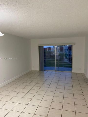 1638 Embassy Dr 312, West Palm Beach, FL 33401