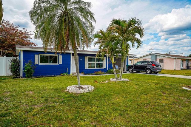 3095 PINETREE STREET, Port Charlotte, FL 33952