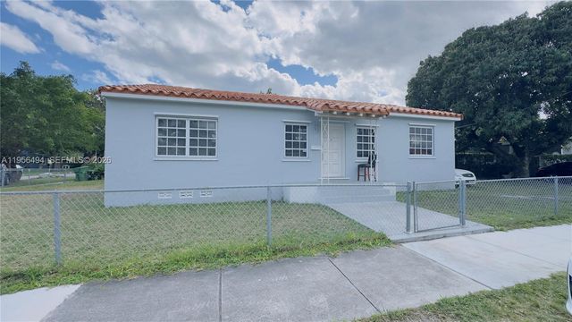 3310 NW 19th Ter, Miami, FL 33125