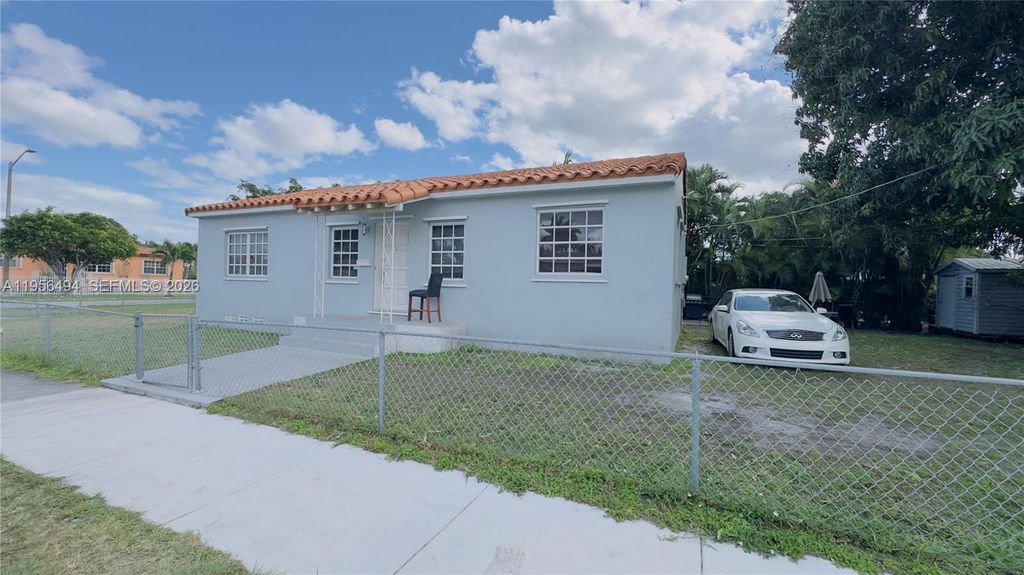 3310 NW 19th Ter, Miami, FL 33125