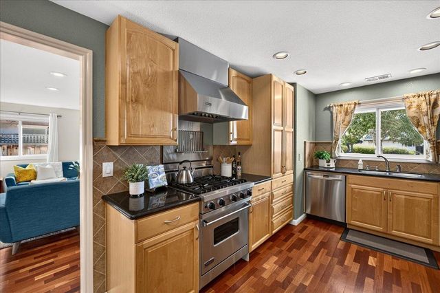 2318 Maximilian Drive, Campbell, CA 95008