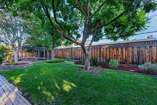 2318 Maximilian Drive, Campbell, CA 95008