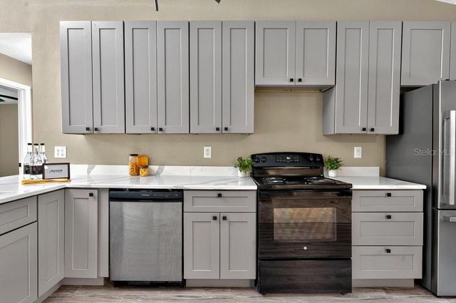 10545 PARKWAY DRIVE, Clermont, FL 34711