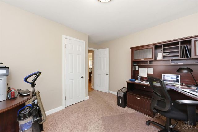 6148 Cambridge Avenue, Cincinnati, OH 45230