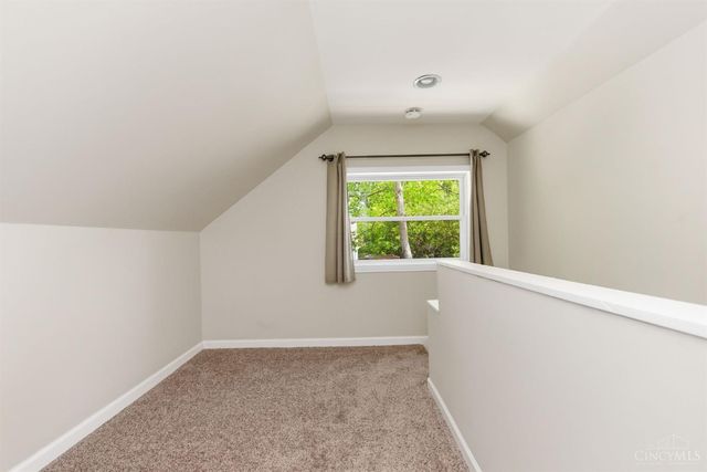 6148 Cambridge Avenue, Cincinnati, OH 45230