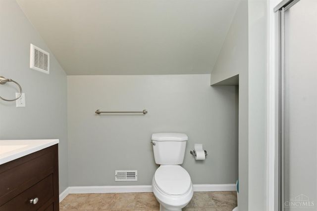 6148 Cambridge Avenue, Cincinnati, OH 45230