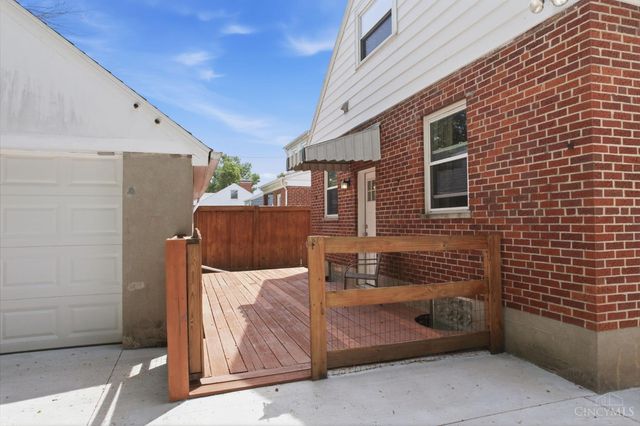 6148 Cambridge Avenue, Cincinnati, OH 45230