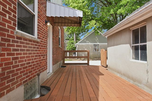 6148 Cambridge Avenue, Cincinnati, OH 45230