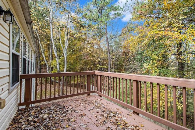 6908 REGISTRY CHASE, Stone Mountain, GA 30087