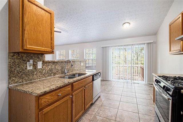 6908 REGISTRY CHASE, Stone Mountain, GA 30087