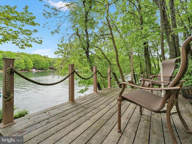 661 APACHE COVE, Auburn, PA 17922