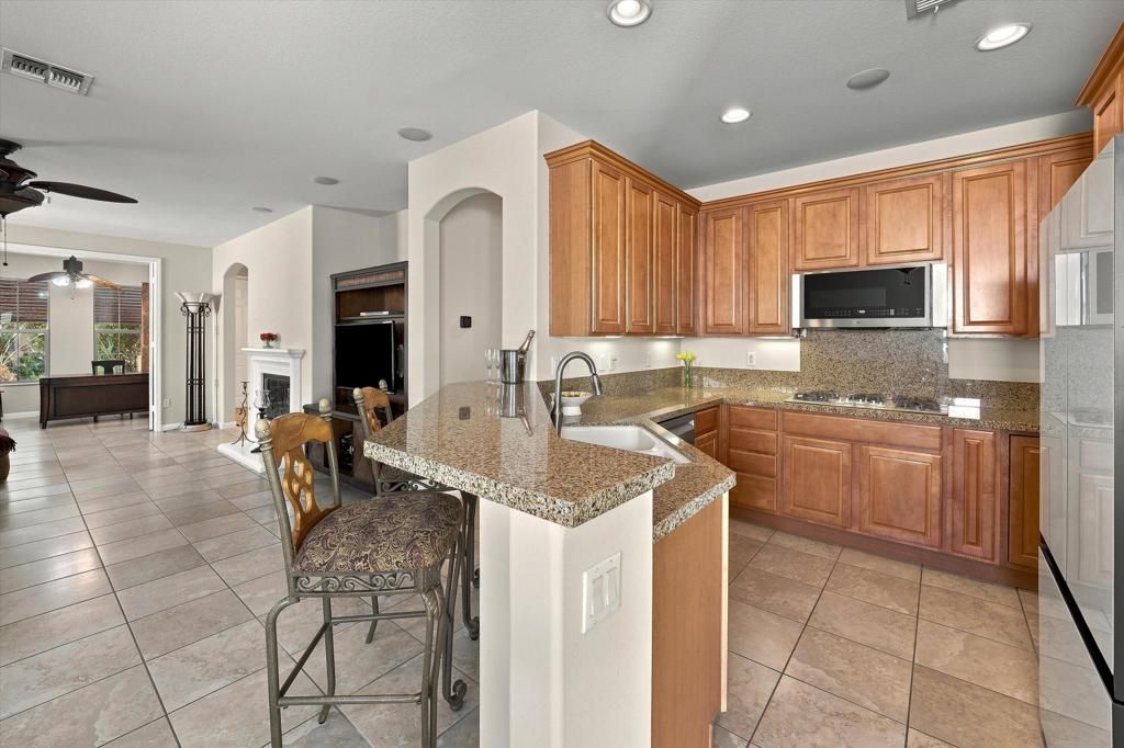 Image 14 of property listing at 80545 Avenida Camarillo, Indio, CA 92203