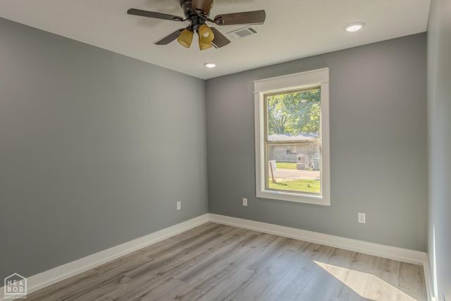 918 Mays A, Jonesboro, AR 72405