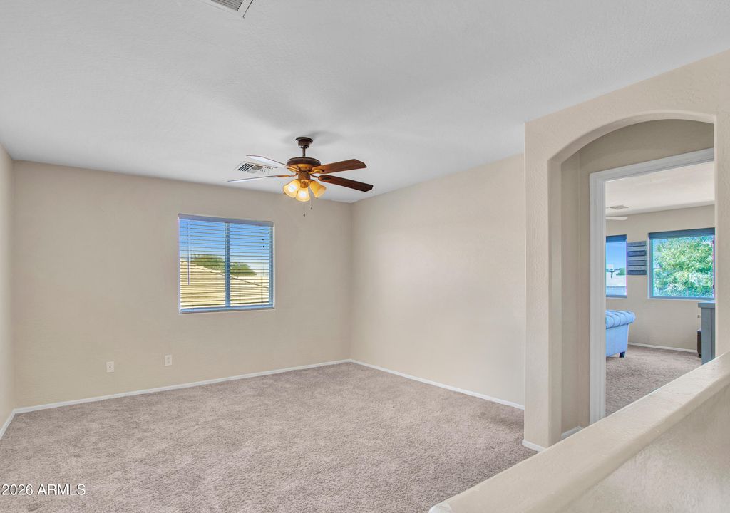 Image 8 of property listing at 313 S 117TH Drive, Avondale, AZ 85323