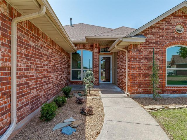 24 SW 132nd Street, Oklahoma City, OK 73170
