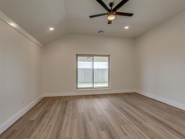 24 SW 132nd Street, Oklahoma City, OK 73170