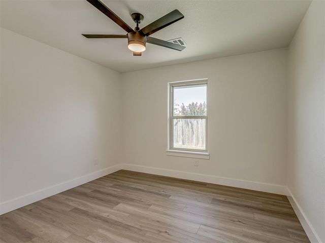 24 SW 132nd Street, Oklahoma City, OK 73170