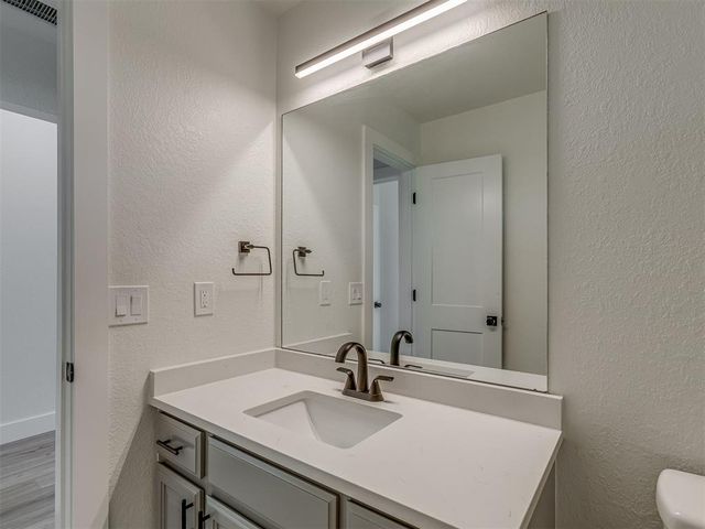 24 SW 132nd Street, Oklahoma City, OK 73170