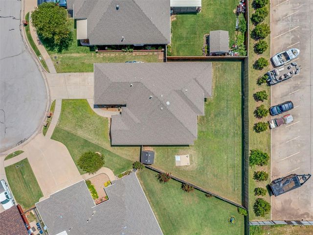 24 SW 132nd Street, Oklahoma City, OK 73170