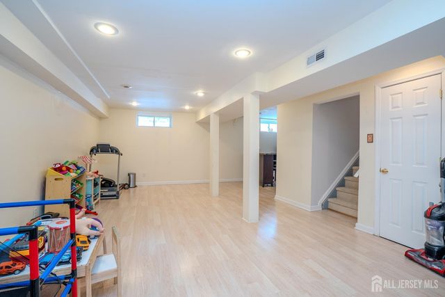 114 Jared Drive, North Brunswick, NJ 08902