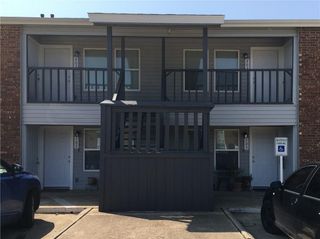 327 3rd Street 103, Grand Prairie, TX 75051